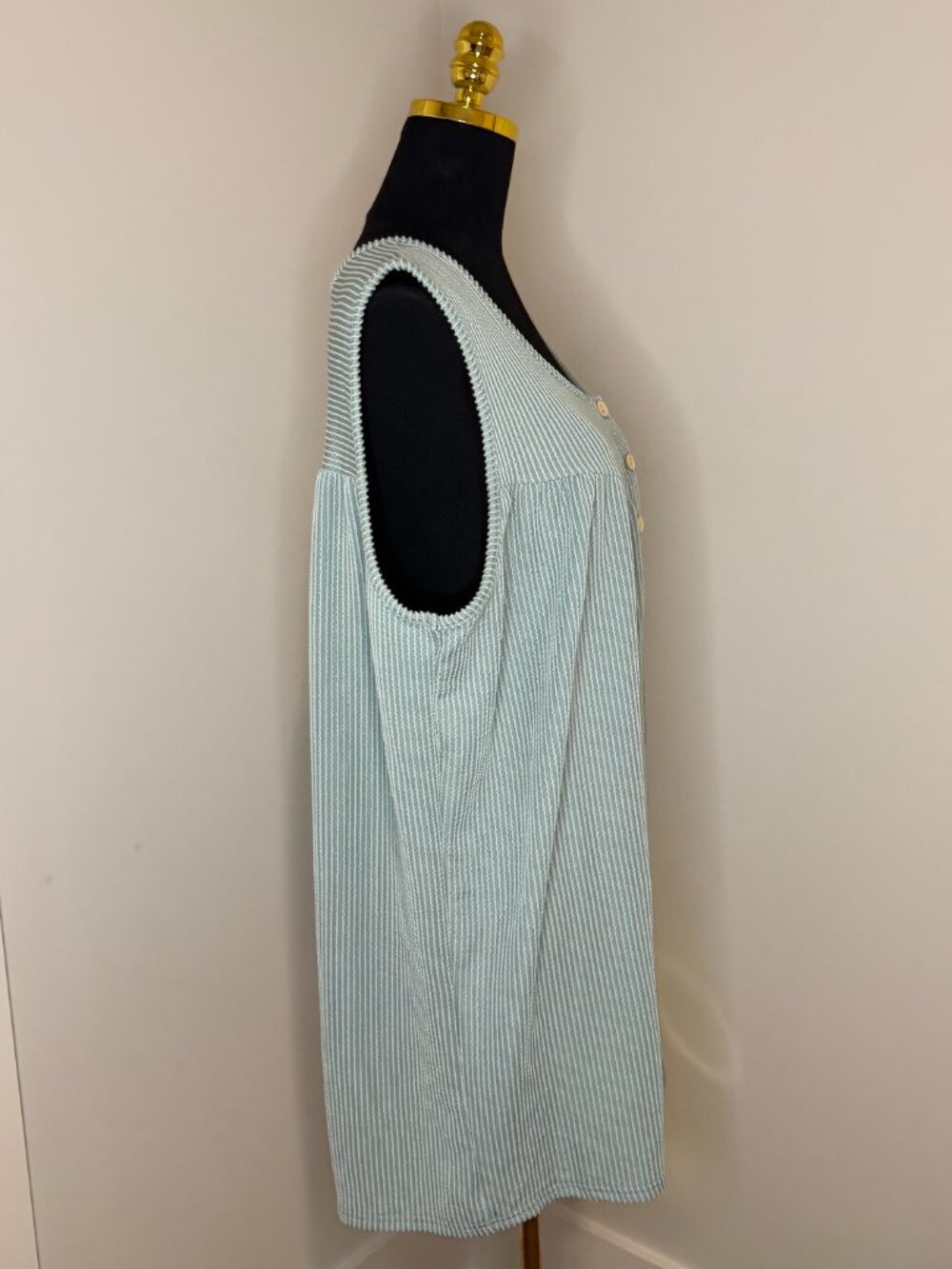 Umgee (L) Mint Romper - Picture 2 of 10